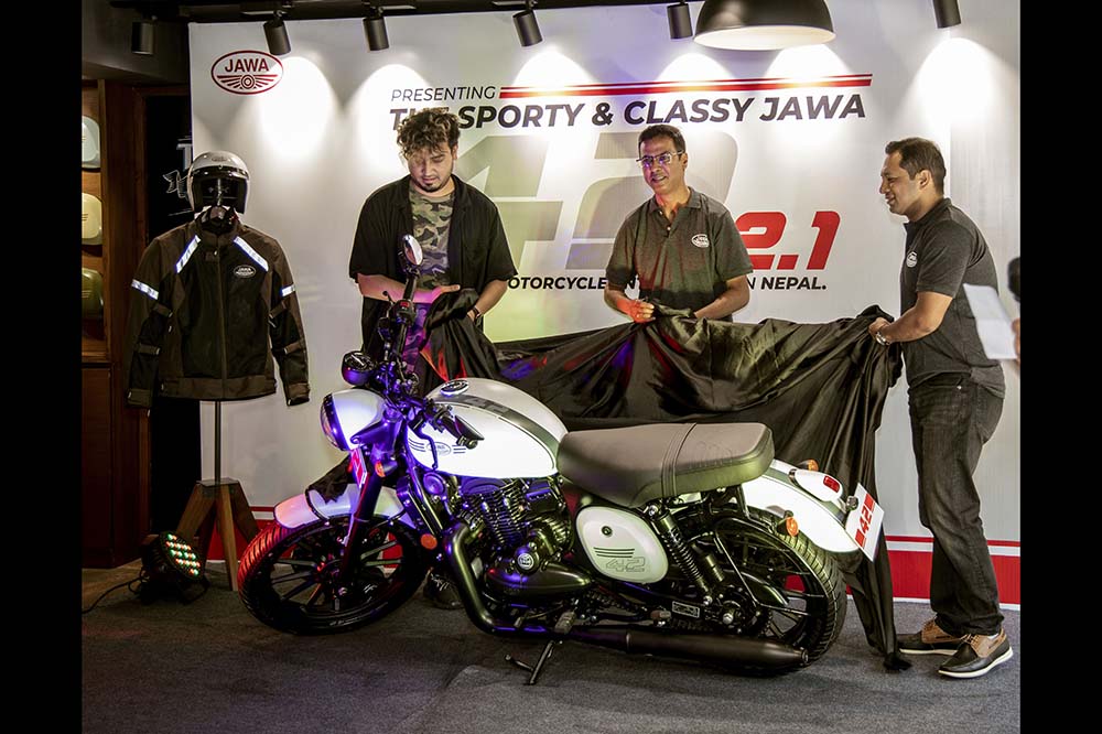 Agni Motoinc launches Jawa 42 Sports Stripe in Nepal