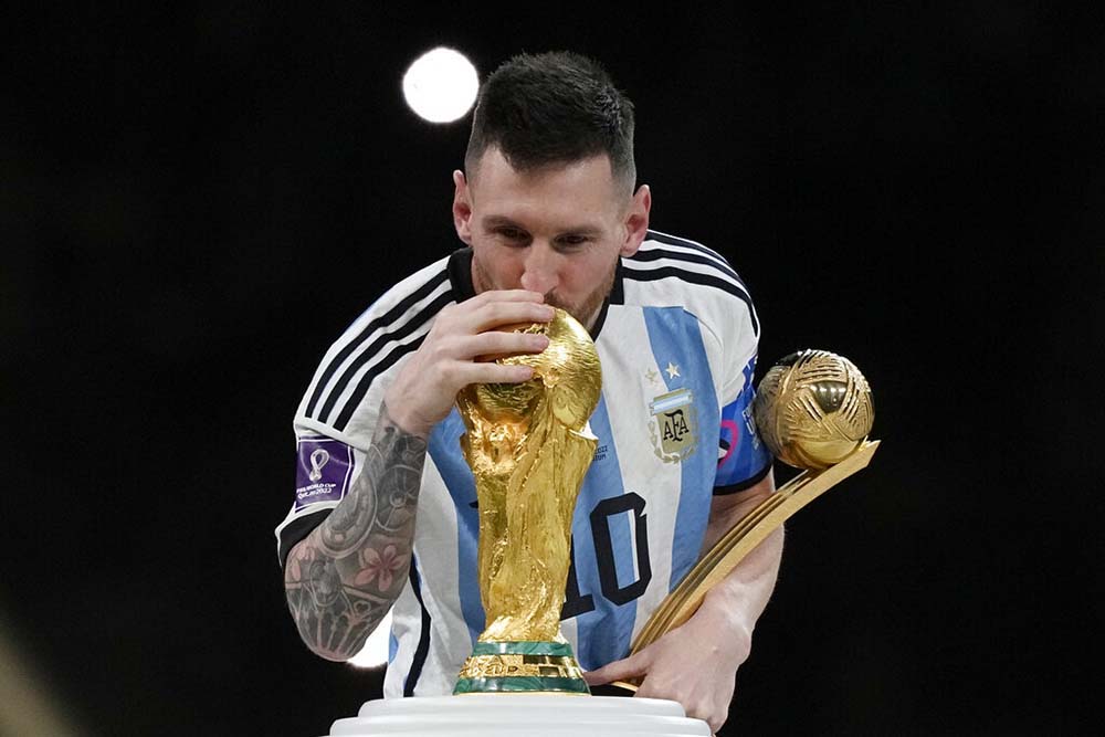 Messi wins World Cup, Argentina beat France on penalties