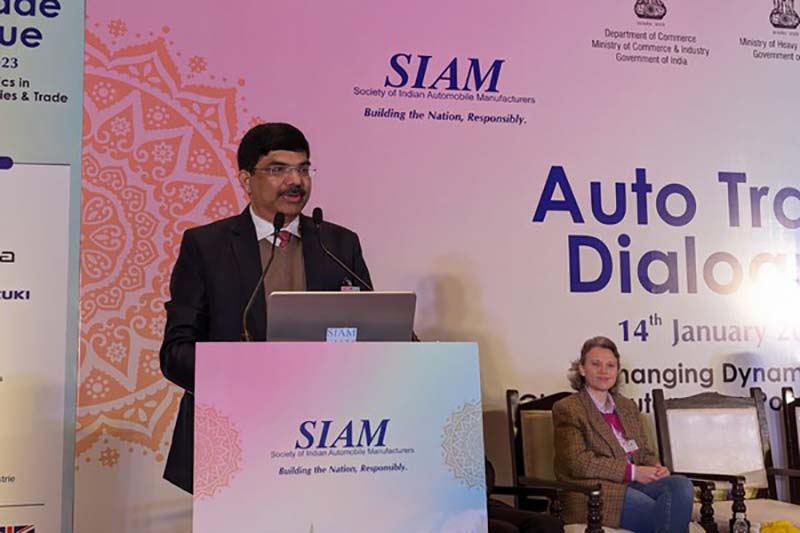 SIAM discusses global automotive trade policies at India Auto Expo