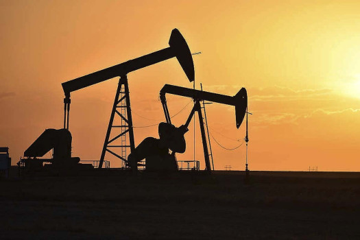 Climate change risk stirs oil market