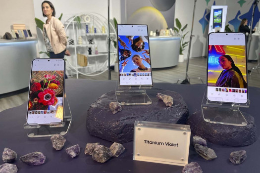 Samsung vies to make AI more mainstream by baking more of technology into Galaxy phones