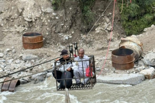 Tatopani accessible only by ropeway as Bhotekoshi River sweeps away bridge