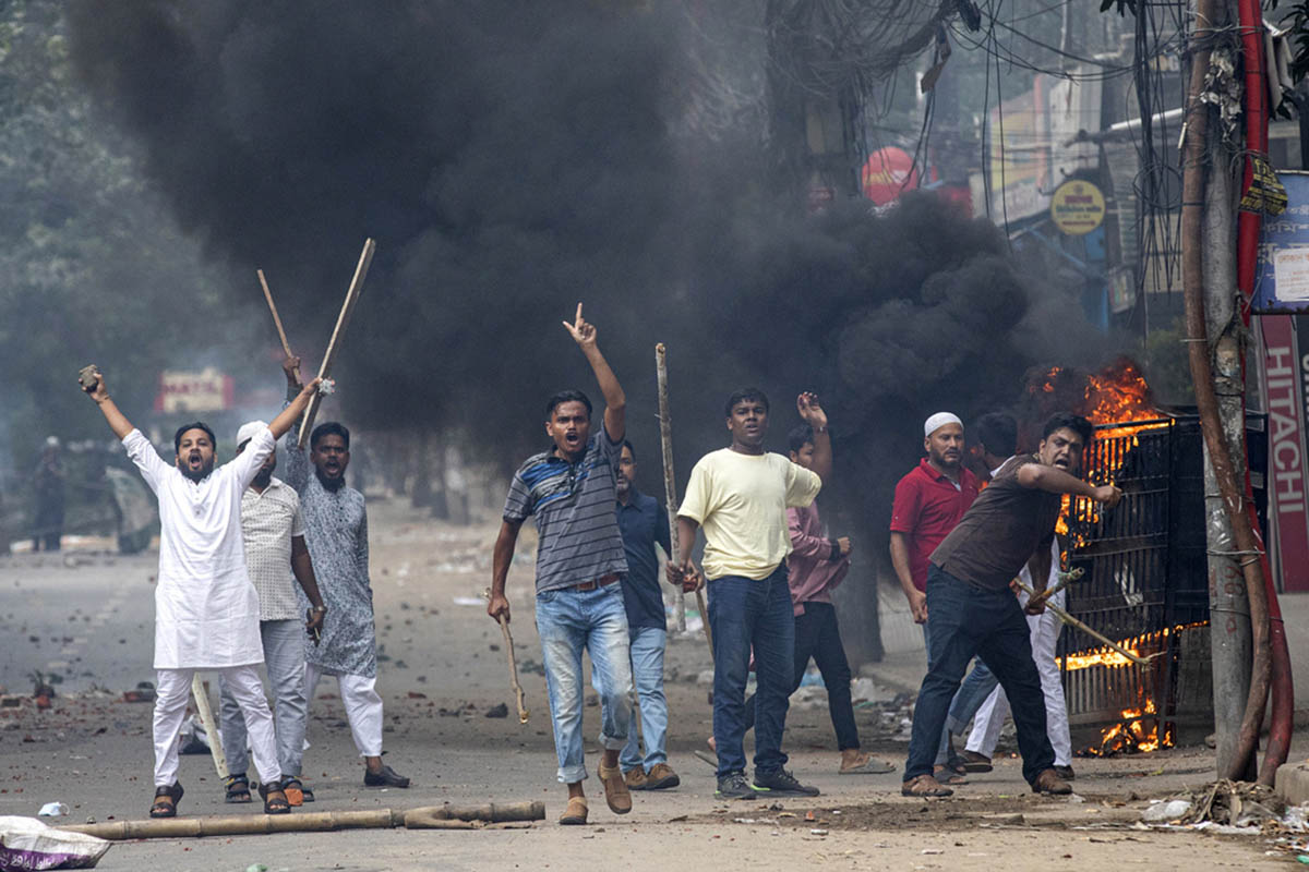 Post-revolution Bangladesh protests cost garment industry $400m