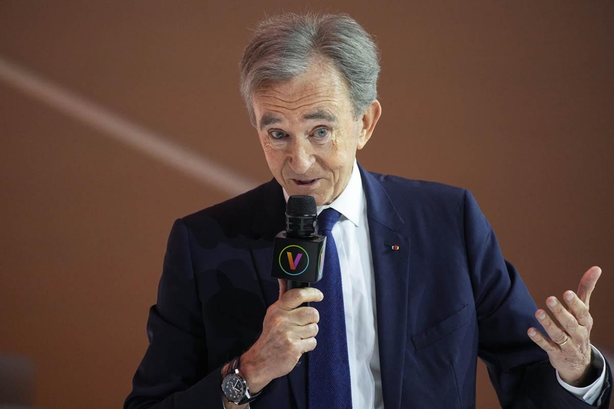 Bernard-Arnault,-LVMH-group-CEO-1705554877.jpg