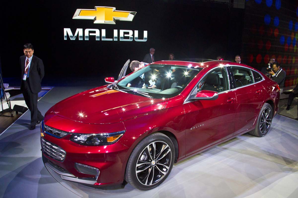 Chevrolet-Malibu-Hybrid-1715338223.jpg