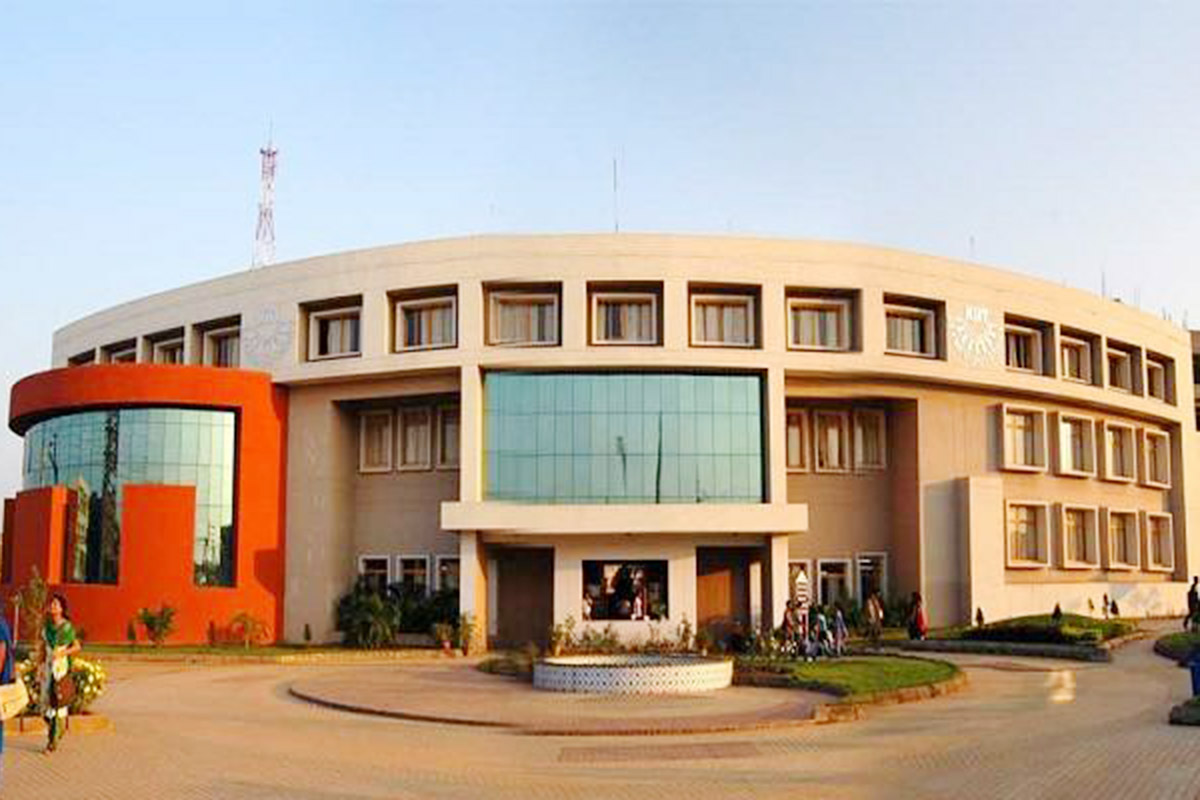 159 Nepali students return home from India's KIIT