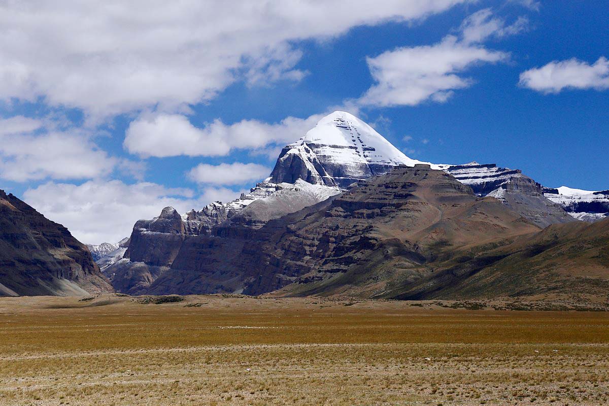 Mountain flights begin from Nepalgunj to Kailash Mansarovar