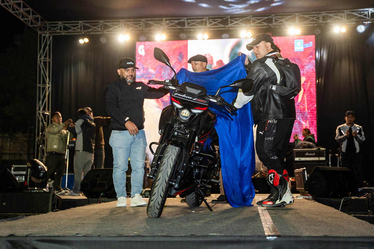 Speed-Fest-2025,-Bajaj-N250-launch-(1)-1739769222.jpeg