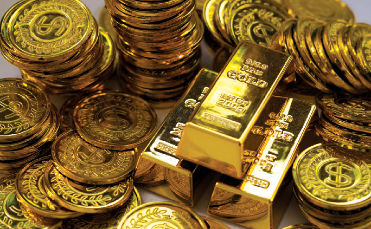 Gold price increases by Rs 2,300 per tola, traded at Rs 162,800 per tola